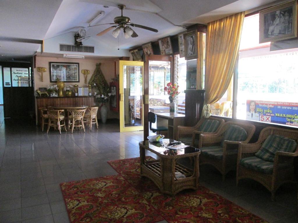 Royal Jommanee Hotel Nongkhai Nong Khai Exterior foto